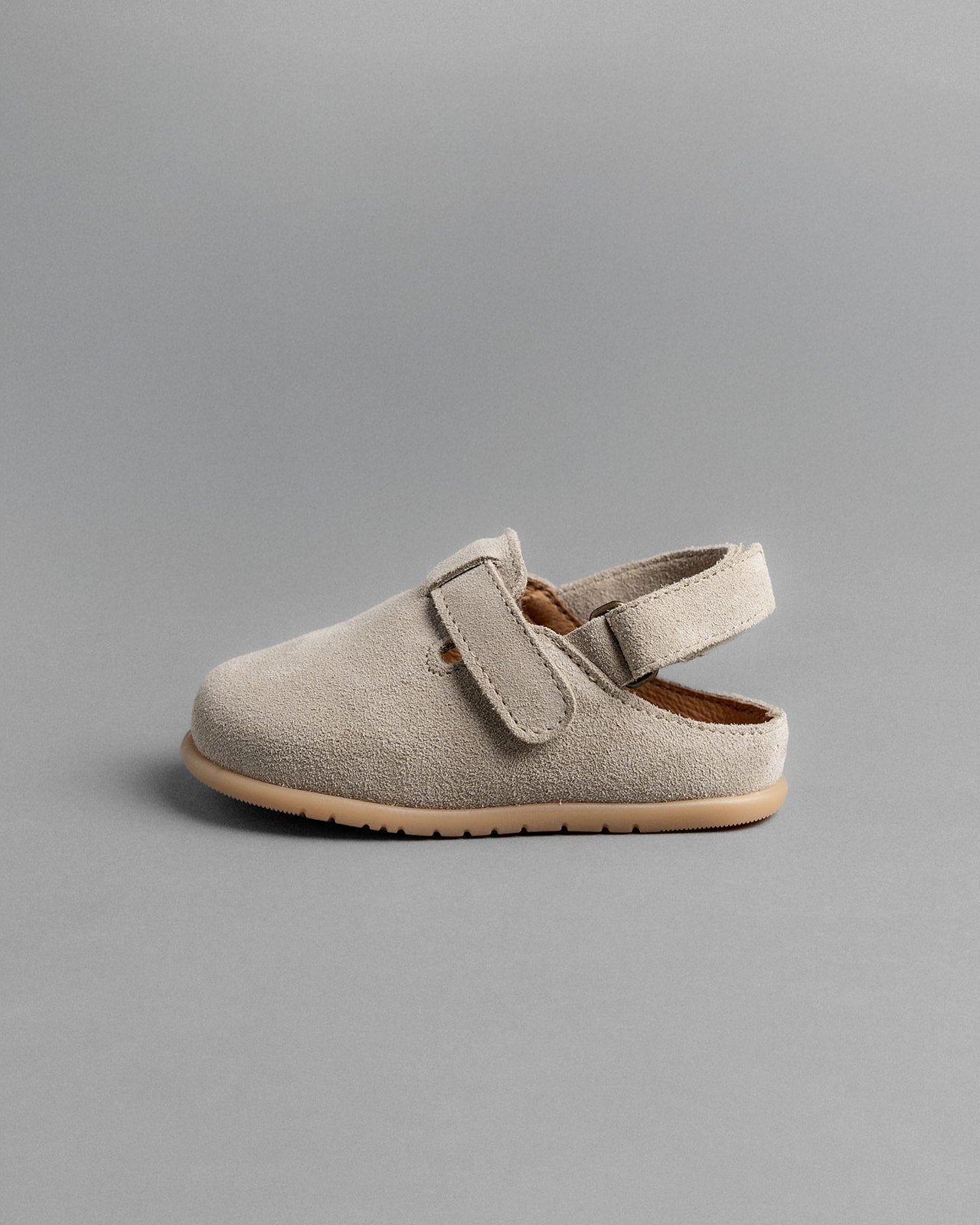 Brave - Barefoot Clog (Desert Beige)