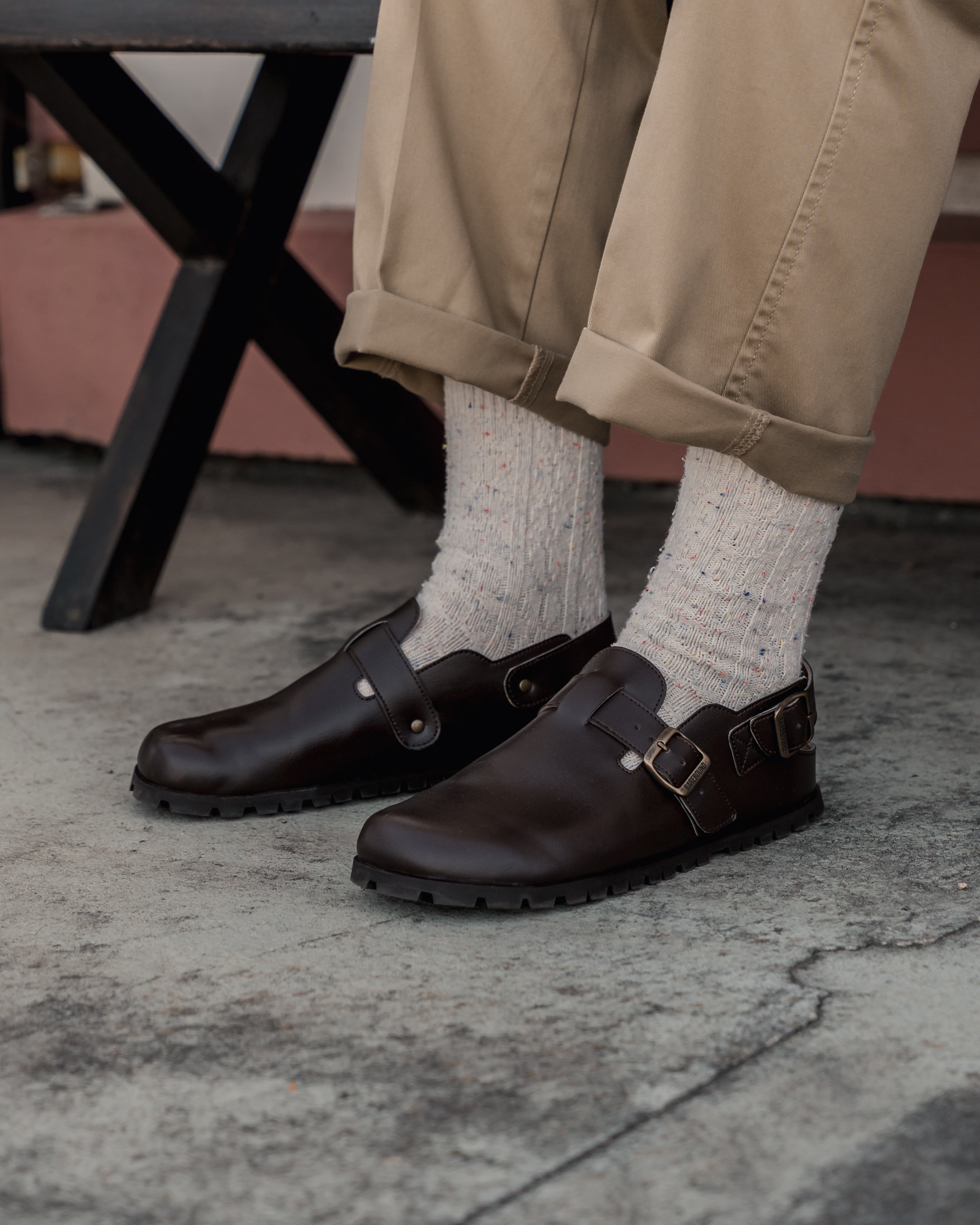 Ikaros Glaze - Barefoot Clog (Dark Brown)