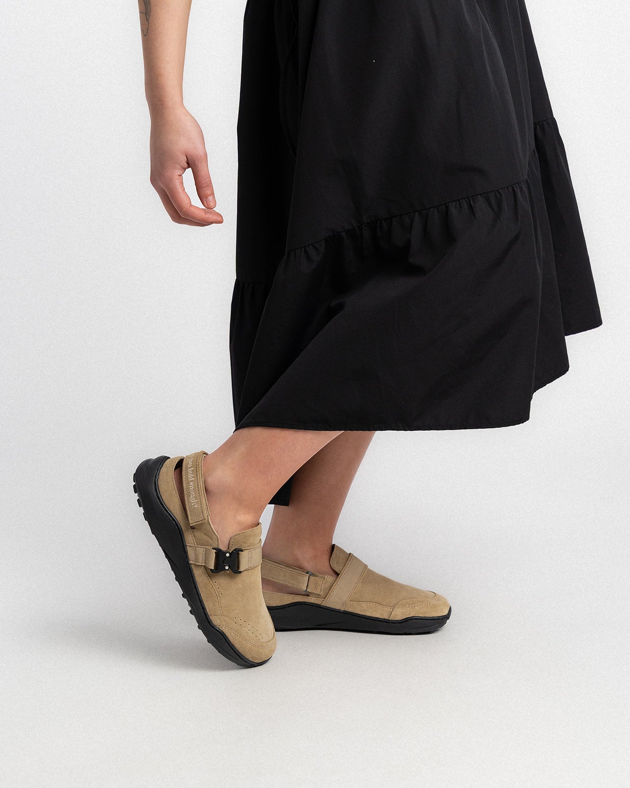 VULCAN - Barefoot Clog (Sand Beige)