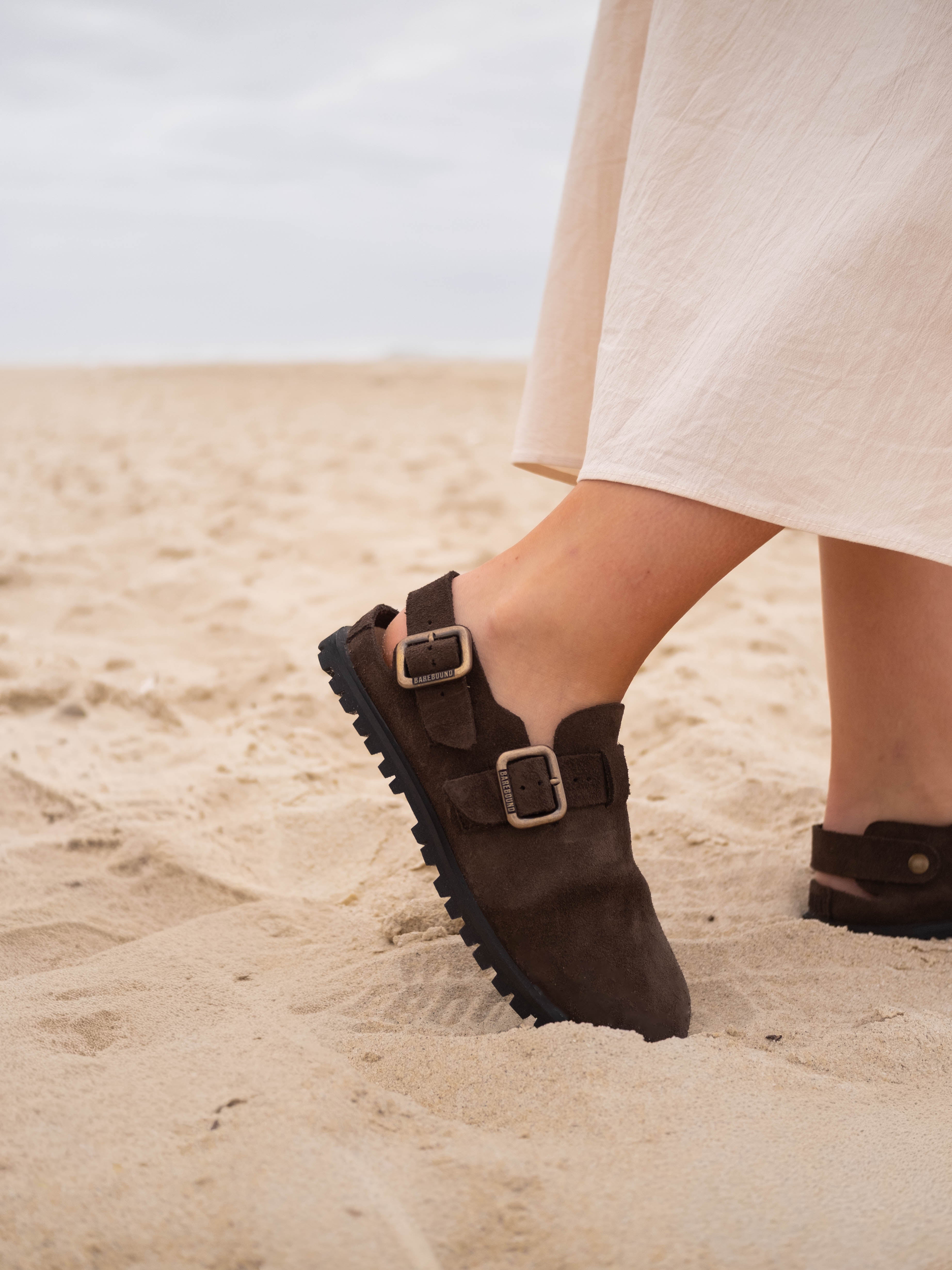 IKAROS II - Barefoot Clog (Dark Brown)